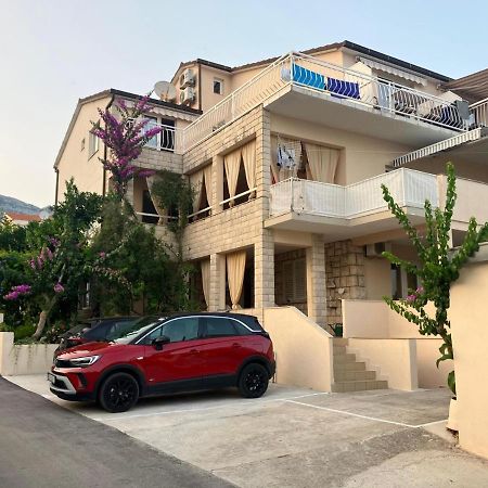 Apartmani Fani 2 Min Walking From Sea オレビック エクステリア 写真