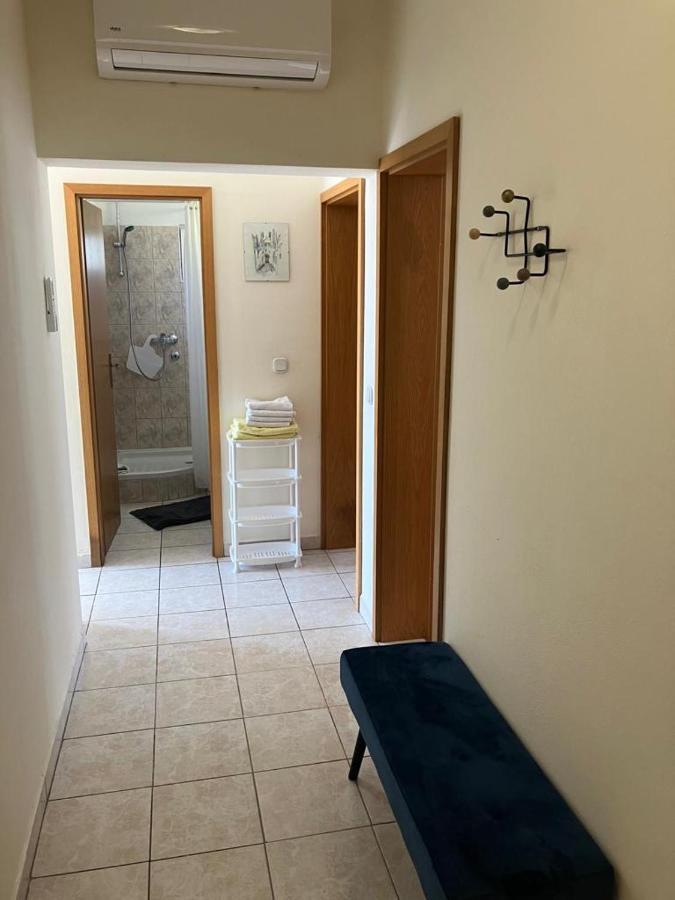 Apartmani Fani 2 Min Walking From Sea オレビック エクステリア 写真