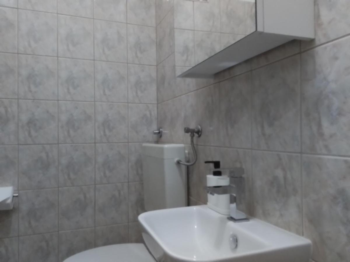 Apartmani Fani 2 Min Walking From Sea オレビック エクステリア 写真