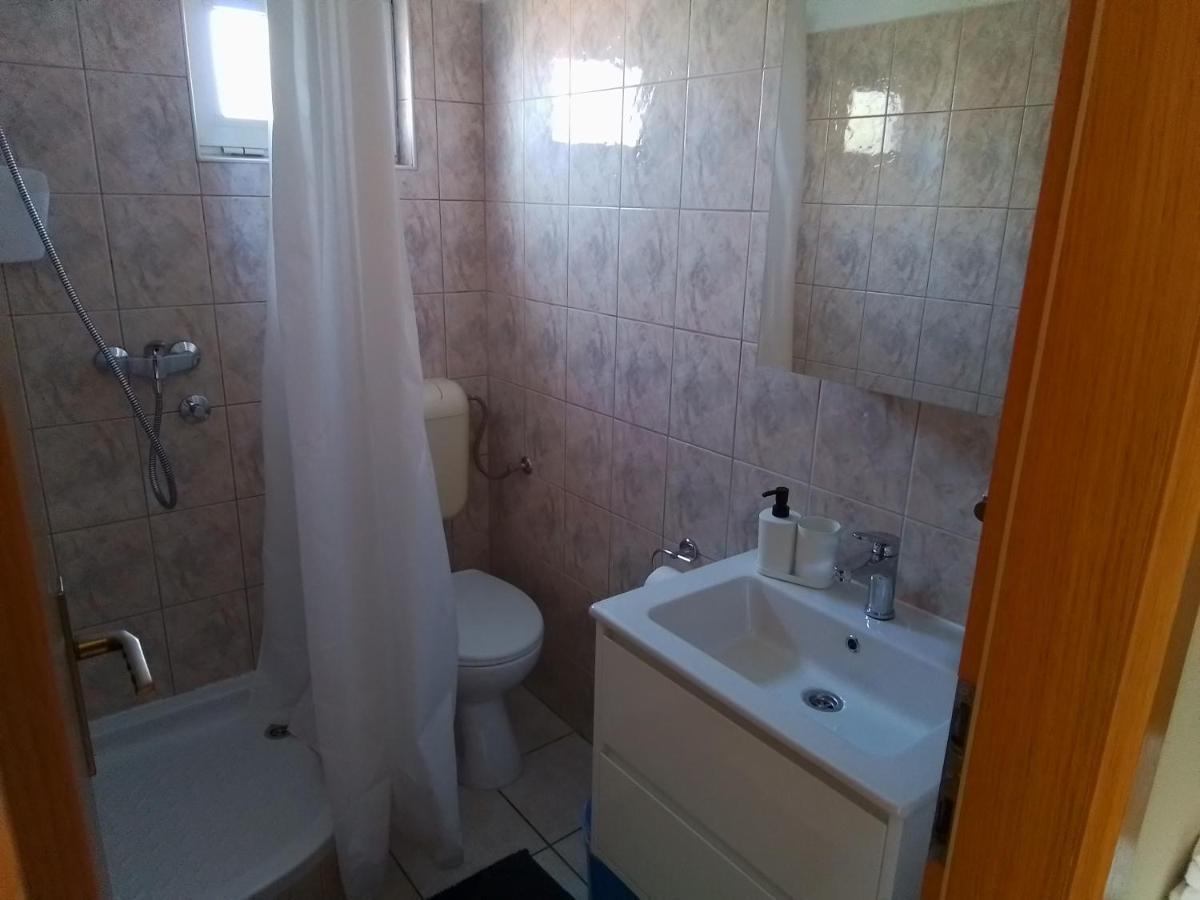 Apartmani Fani 2 Min Walking From Sea オレビック エクステリア 写真