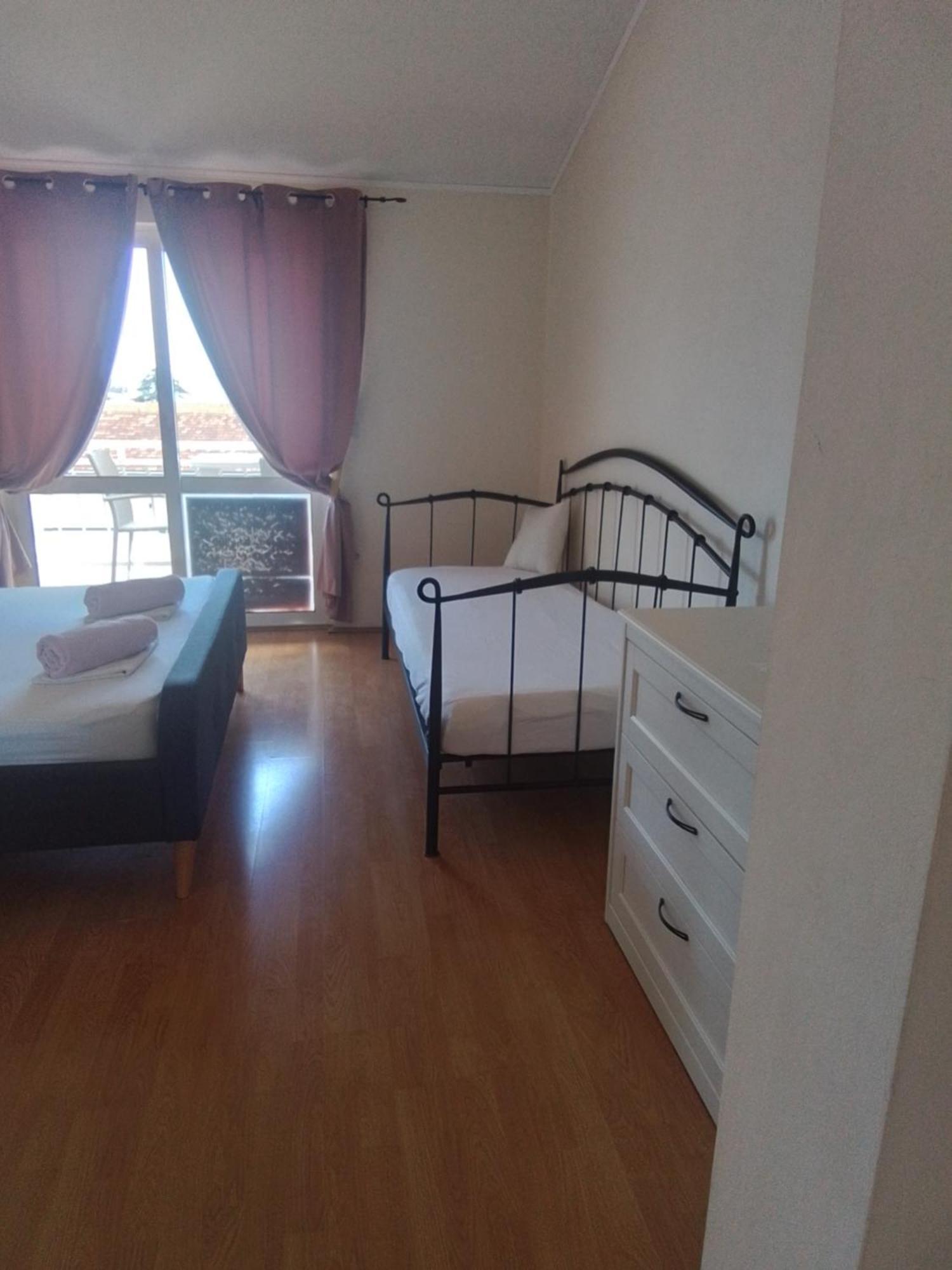 Apartmani Fani 2 Min Walking From Sea オレビック エクステリア 写真