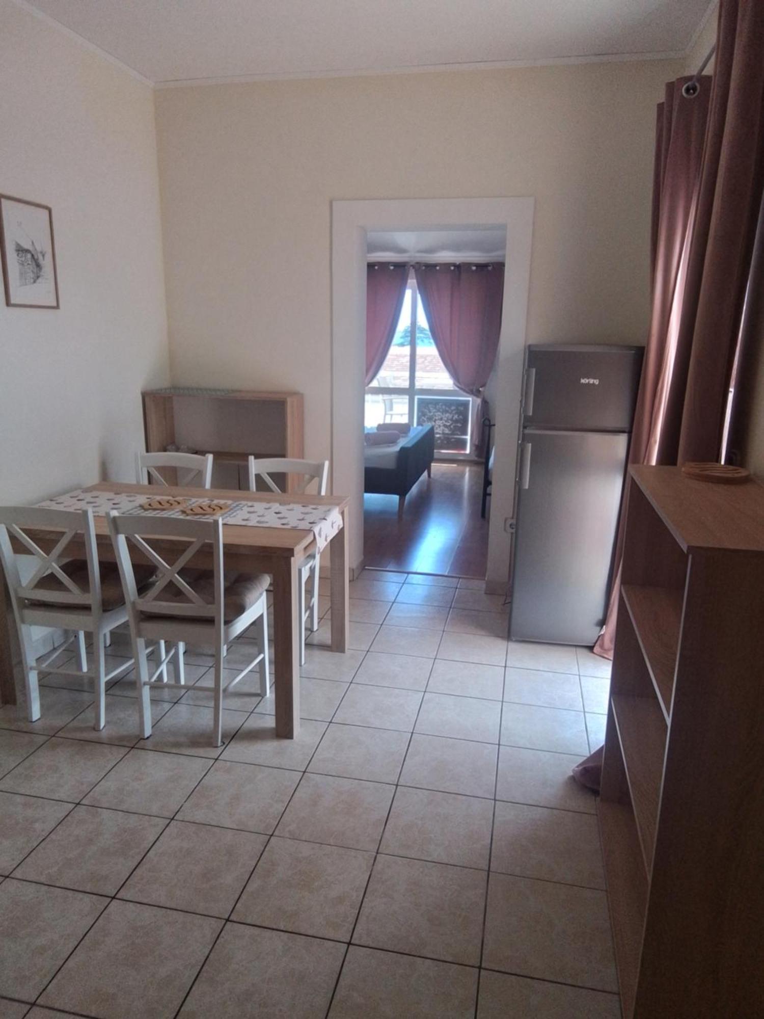 Apartmani Fani 2 Min Walking From Sea オレビック エクステリア 写真