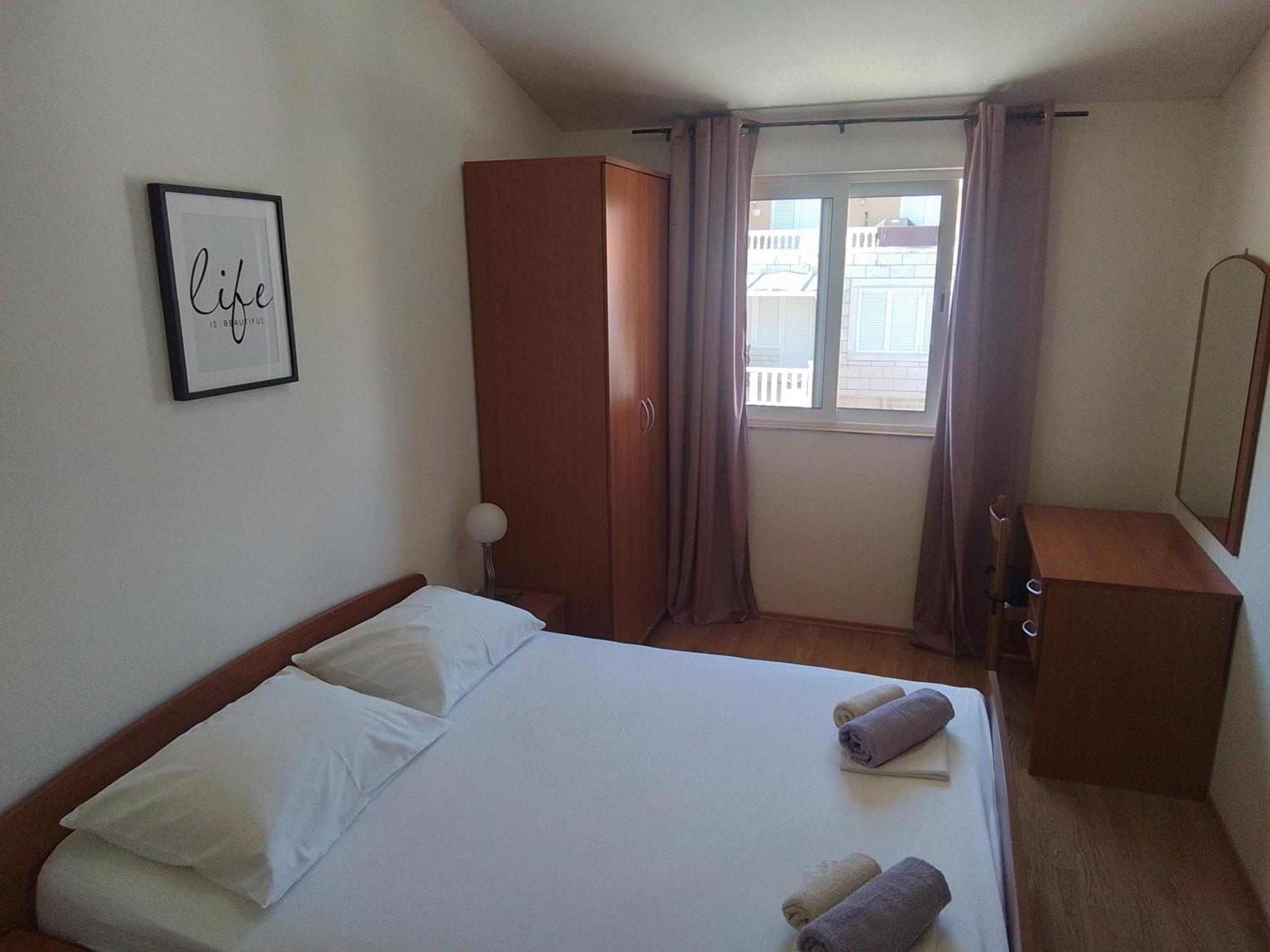 Apartmani Fani 2 Min Walking From Sea オレビック エクステリア 写真