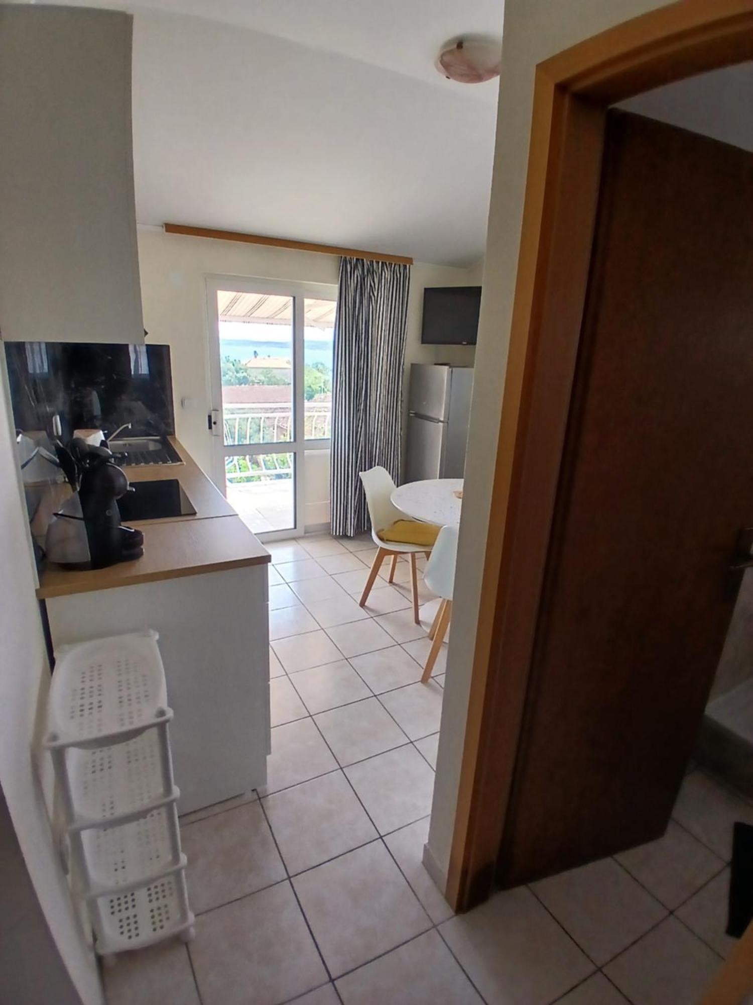Apartmani Fani 2 Min Walking From Sea オレビック エクステリア 写真